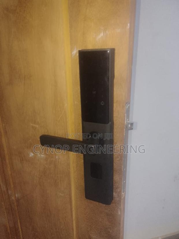 Affordable Smart Locks for Pharmacies - main view