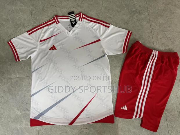 Original Uniforms - thumbnail 3