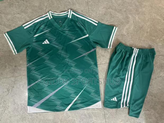 Original Uniforms - thumbnail 4