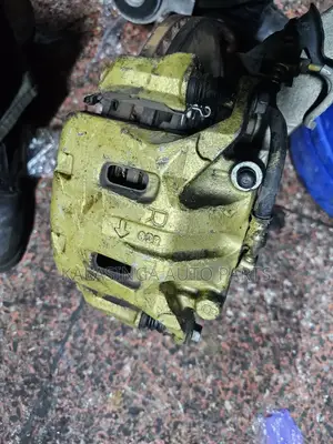 Nissan Fuga Brake Calliper
