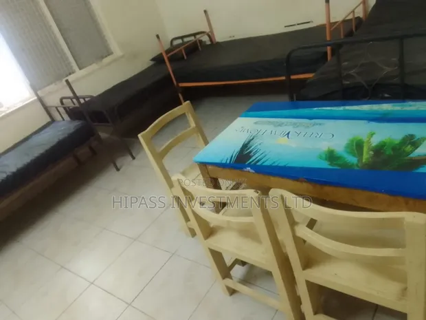 20bdrm Bungalow in Tudor for rent