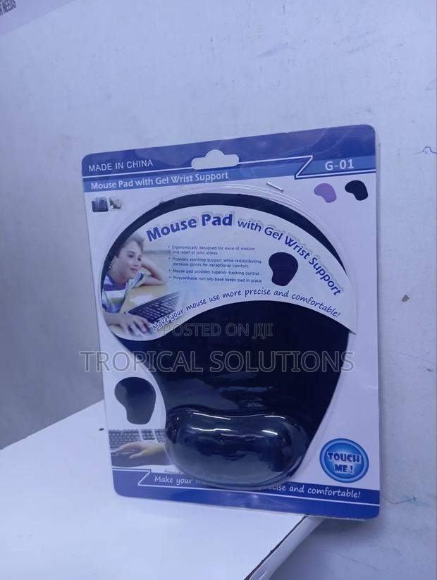 Mouse Pad With Gel Wrist Support Mouse Pad - thumbnail 3