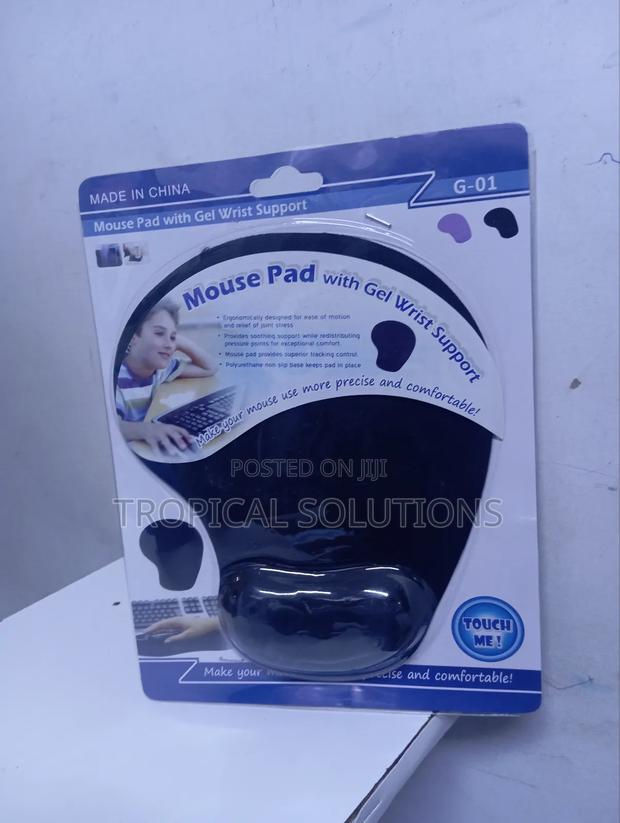 Mouse Pad //Mouse Pad With Gel Wrist Support - main view