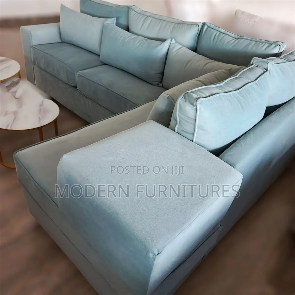 Maureen L Sofa