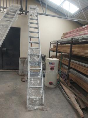 2 by 16 Double Extension Ladder - thumbnail 2