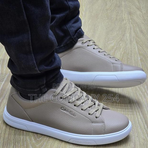 Men Leather Casual Original Calvin Klein Rubber Sole Shoes - main view