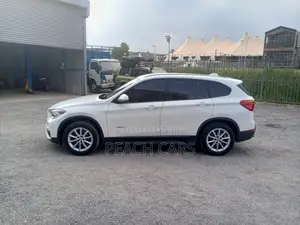 BMW X1 xDrive28i AWD 2017 White
