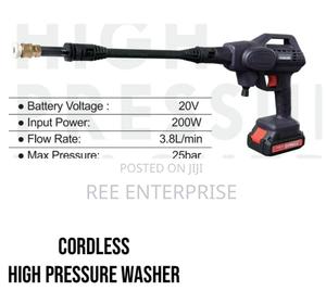 Cordless High Pressure Washer - main view