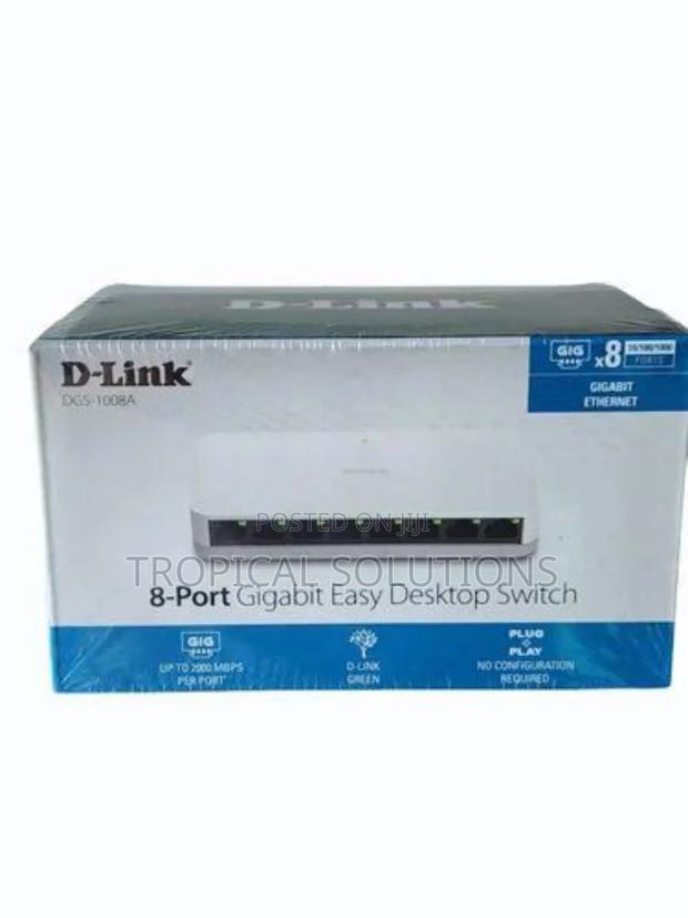 D-Link Des-1008c/B 8 Port 10/100base T Unmanaged Switch - main view