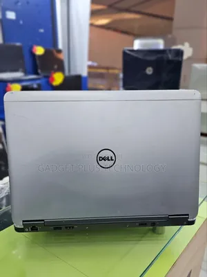 Laptop Dell Latitude E7240 8GB Intel Core I7 SSD 256GB