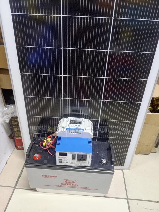 300watts Solar Kit - main view