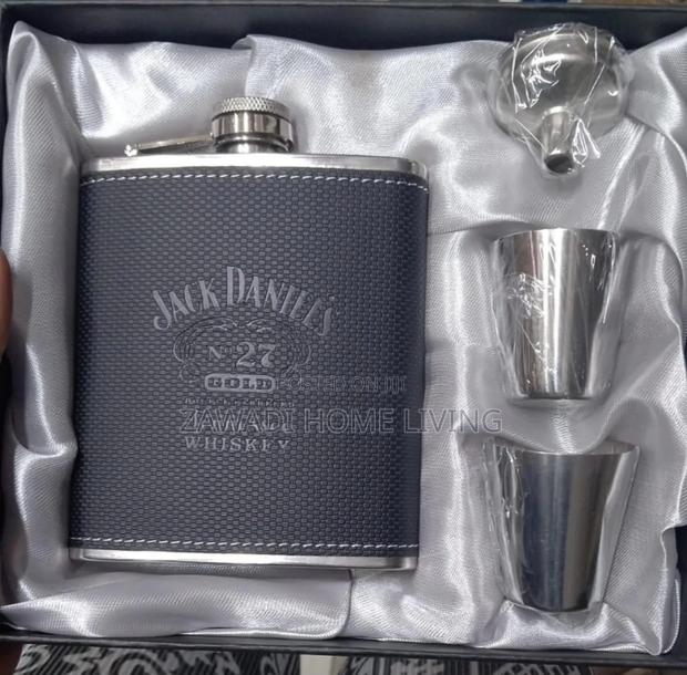 Jack Daniel's Branded Whisky Flask - thumbnail 3