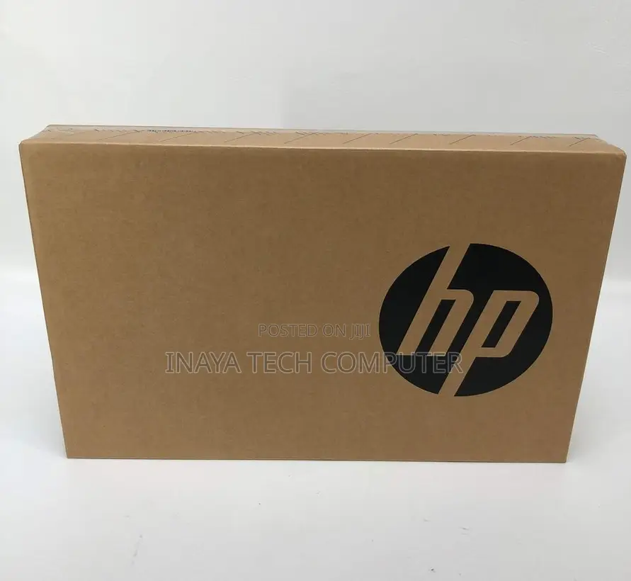New Laptop HP 250 G10 8GB Intel Core I7 SSD 512GB