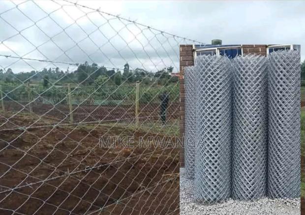 Galvanized 12.5g Chain Link, 80x80 4ft