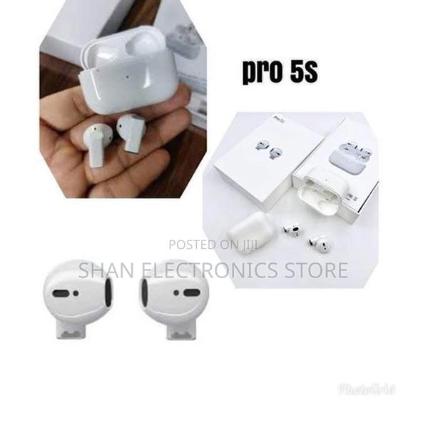 Ios and Android Quality Pro 5s Earpods - main view