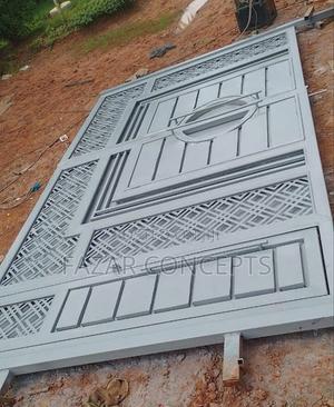 Grey Gates - main view