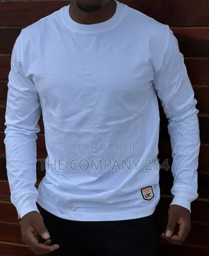 Quality Cotton Long-Sleeved Round Neck Plain T-Shirt