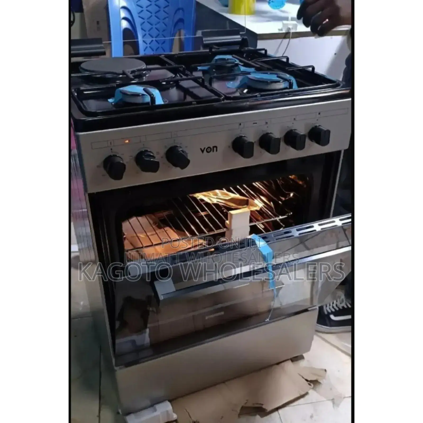 Color Silver - Von Cooker 60by60 With Turbo Fan.