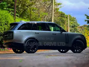 Land Rover Range Rover Evoque SE 2022 Gray