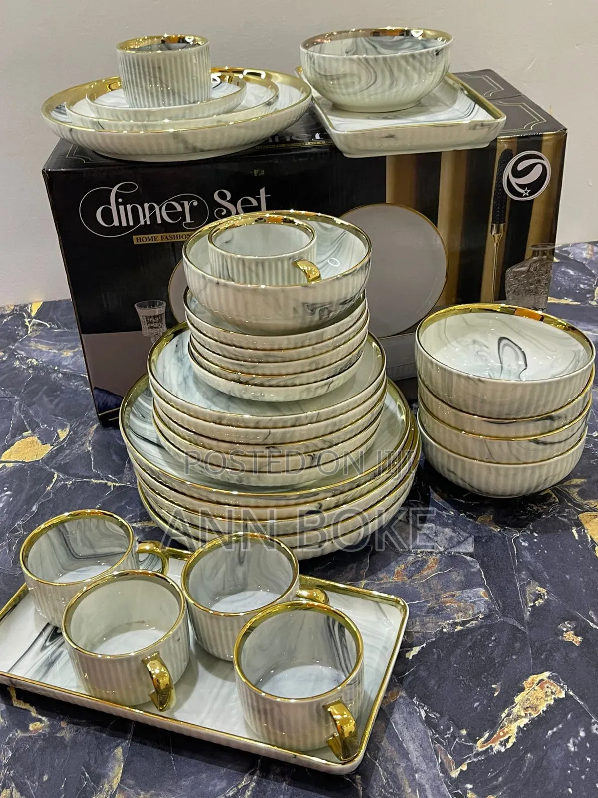 Marble Gold Dinner Set 
32 PCS Set 
6 Cups 
6 Saucers