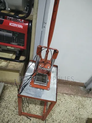 Available Commercial Chips Cutter / Chips Cutter