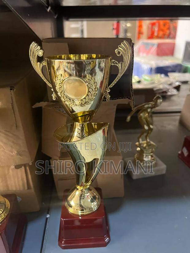  Personalized Trophies – Celebrate Success in Style