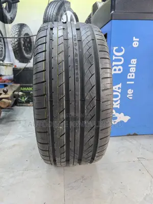 255/40r19 Hifly Tire