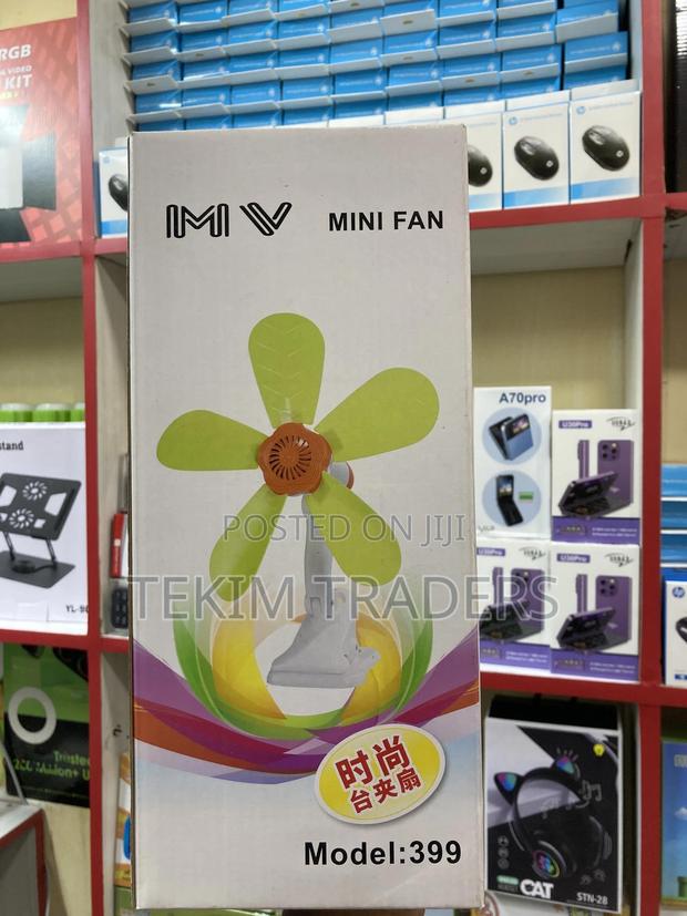 Mini Fan – Compact and Powerful Cooling Tool - main view