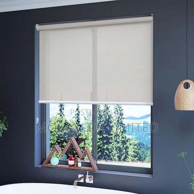 Sunscreen Blinds – Sunblock Without Sacrificing Light - main view