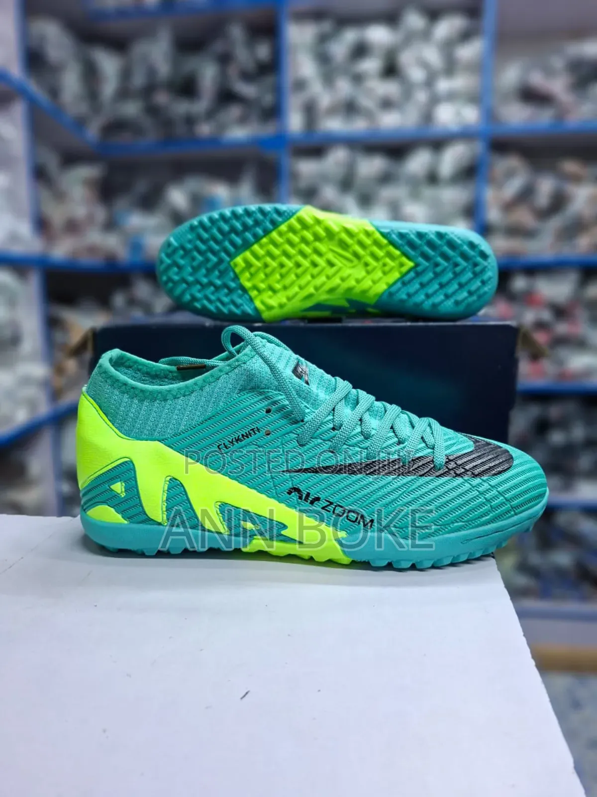 Air Zoom Boot Trainers
Sizes 39 - 43