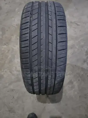 215/45r18 Habilead Tyre