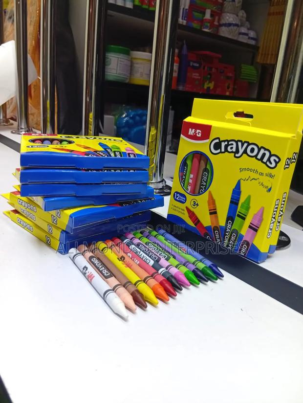 A Packet of 12pcs 12 Colours M G Crayons - thumbnail 5