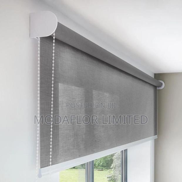 Sunscreen Blinds – Modern Look, Maximum Comfort - main view