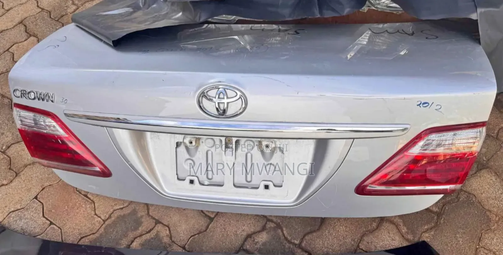 Ex Japan Toyota Crown 2012 Boot/Tailgate