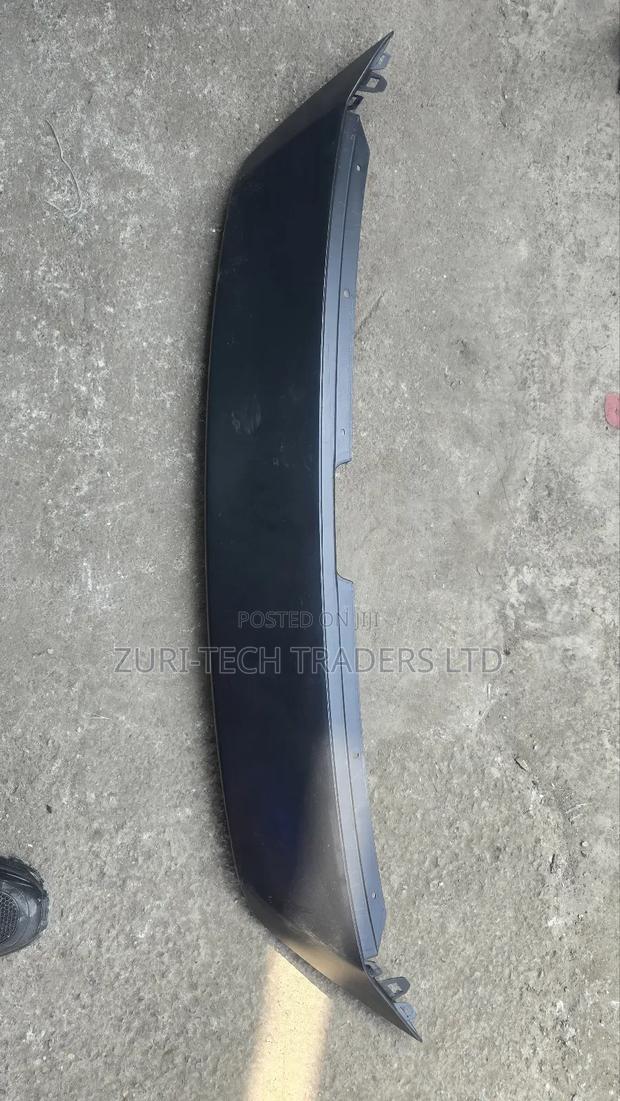 Axela 2018 Grille Panel - thumbnail 2