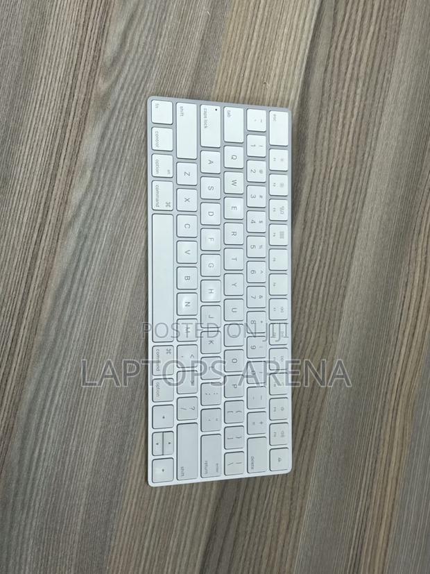 Magic Keyboard 2 Wireless Rechargeable – Silver (Renewed)