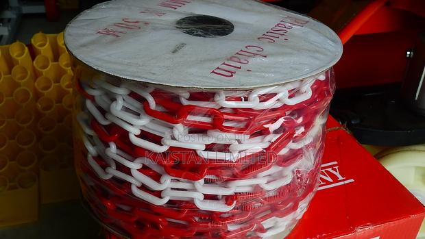 Plastic Chains/ Safety Chains/ Barrier Chains 6mm