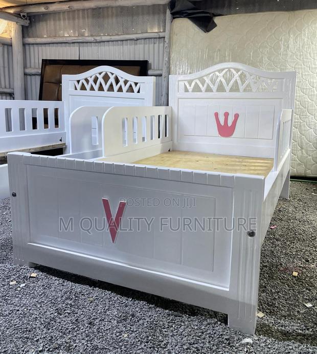 White 4 by 6 Modern Kids Bed
