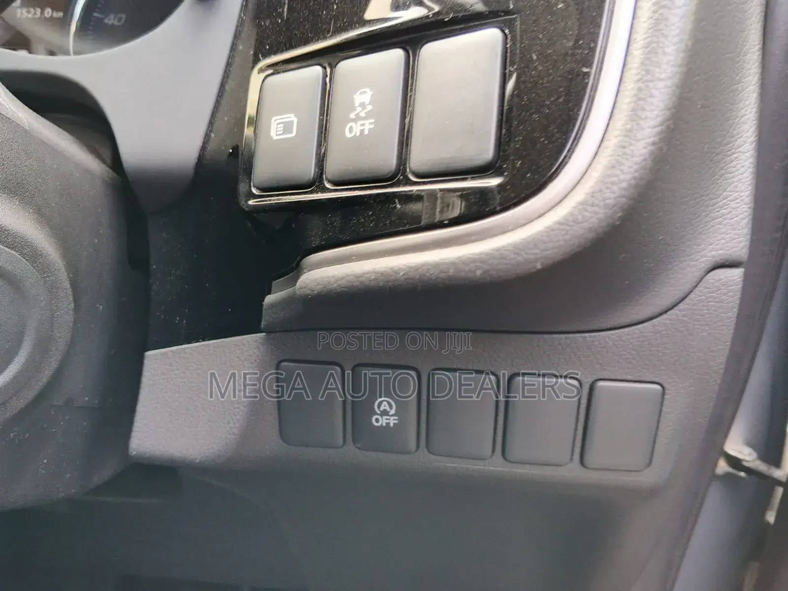 Mitsubishi Outlander 2018 Silver