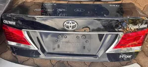 Ex Japan Toyota Crown Boot /Tailgate