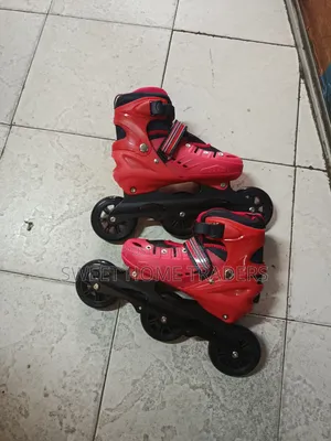 3 Wheel Skating Shoes