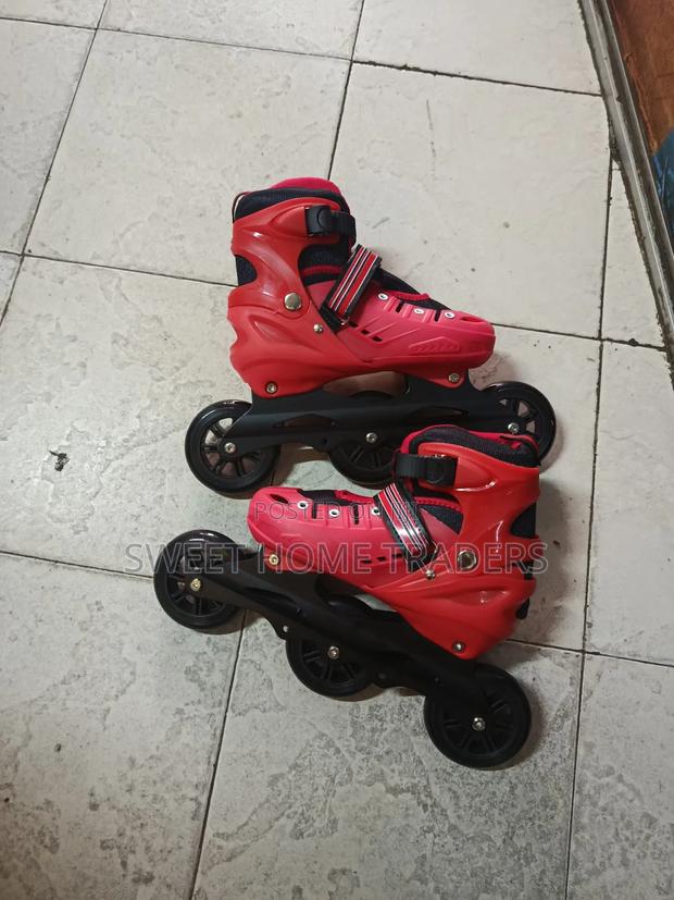 3 Wheel Skating Shoes - main view