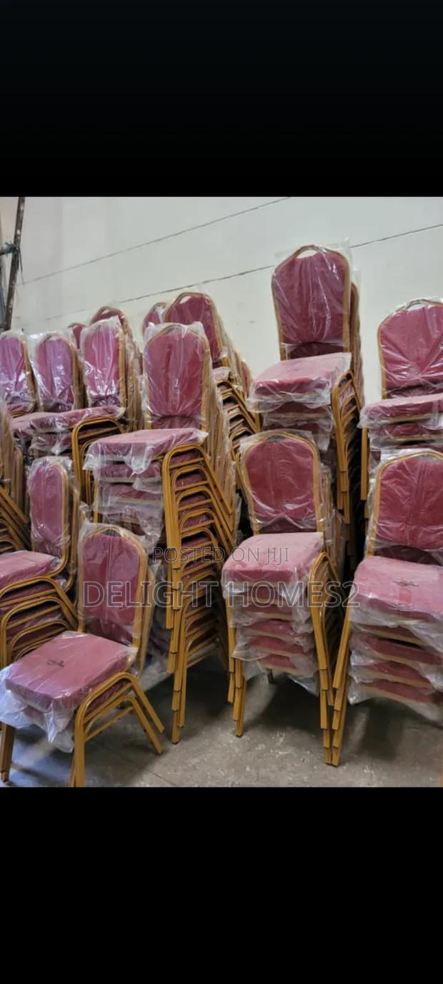 Red Conference Chairs_che - main view