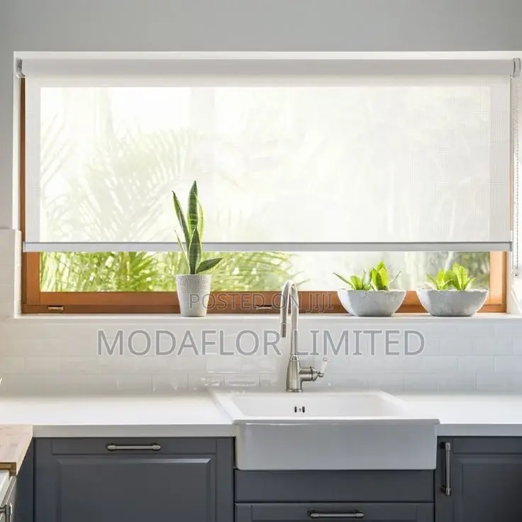 Sunscreen Blinds – Light Filtering, Stylish Strong