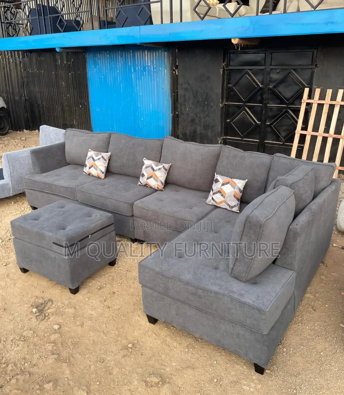 Gray 6 Seater Chester Cushioned Sofa With Ottoman