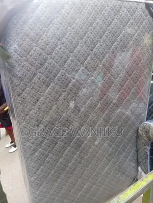 4.5 By 6 Medium Density Quilted Mattress 10 Inch
