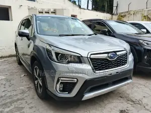 Subaru Forester 2018 Silver