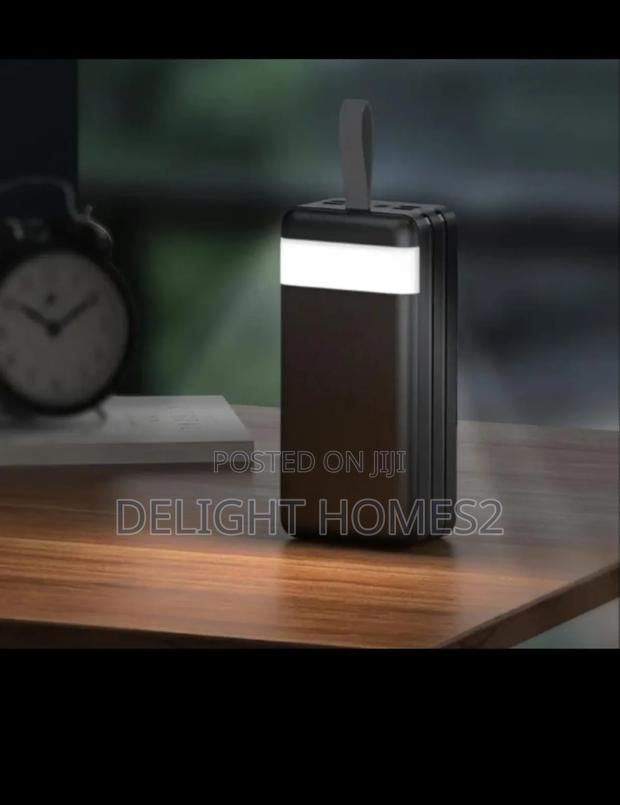 Powerbank With Torch_che - thumbnail 2
