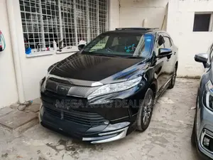 Toyota Harrier 2018 Black