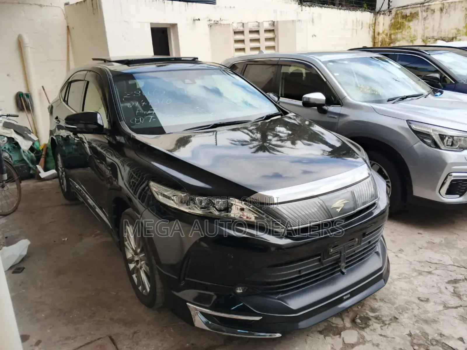 Toyota Harrier 2018 Black
